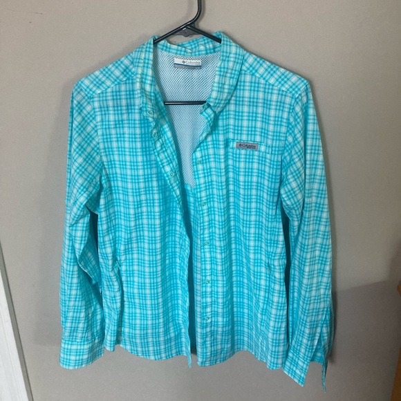 Columbia Tops - Columbia Teal Plaid Outdoor Button-Front Shirt